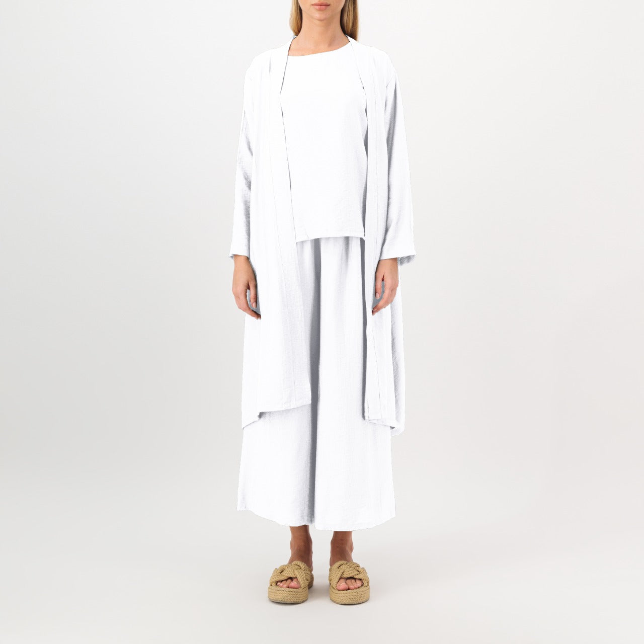 The White set of 3 Outfit  -  All Day Closet  - Comfortable style in attractive colors - arabian outfit - casual setcasual set - all day outfits - closet fashion store